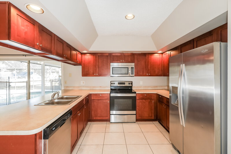 2,570/Mo, 2714 Mock Orange Ct Valrico, FL 33594 Kitchen View
