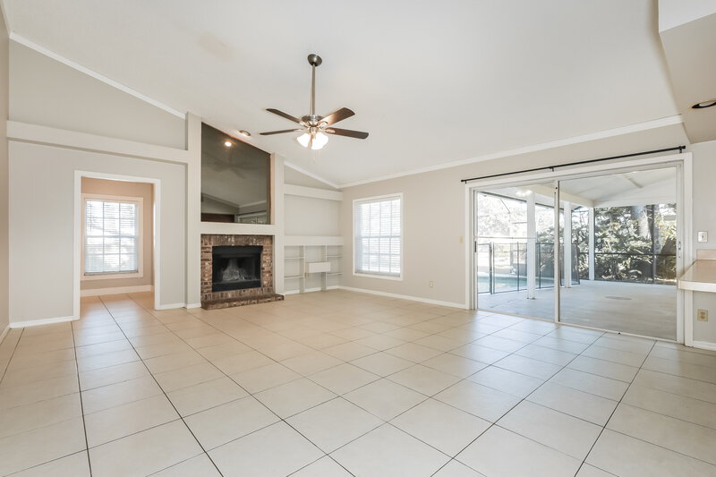 2,570/Mo, 2714 Mock Orange Ct Valrico, FL 33594 Family Room View 2