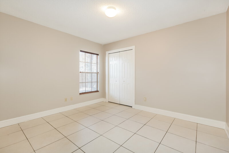 2,570/Mo, 2714 Mock Orange Ct Valrico, FL 33594 Bedroom View
