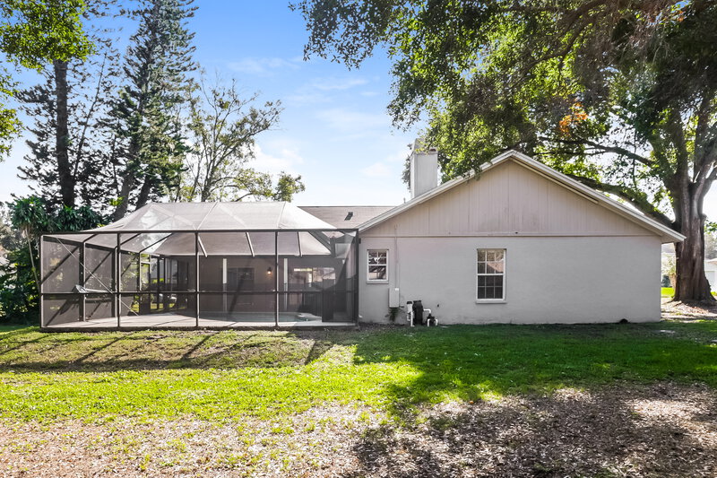 2,570/Mo, 2714 Mock Orange Ct Valrico, FL 33594 Rear View