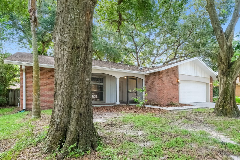 0/Mo, 2431 Grove Ridge Dr Palm Harbor, FL 34683 Front View