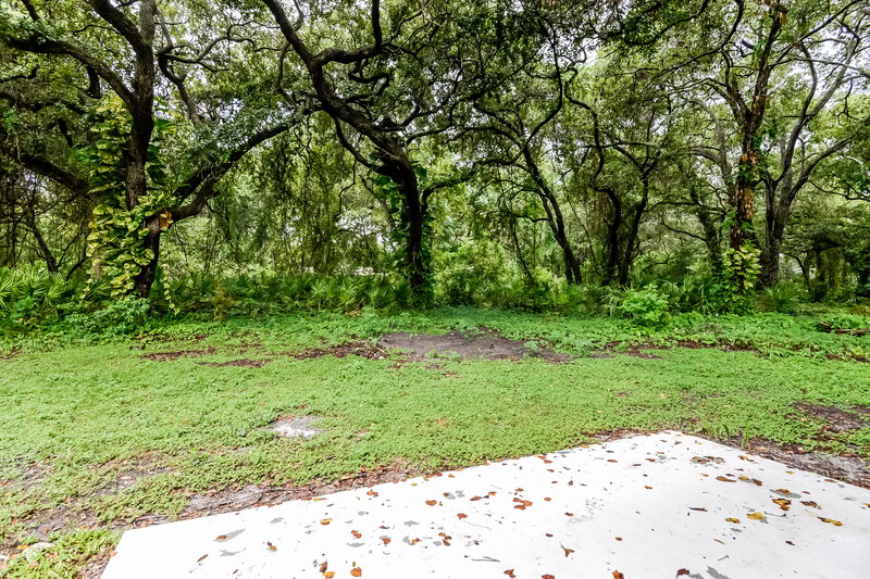 2,440/Mo, 206 Elizabeth Ave Clearwater, FL 33759 Exterior View