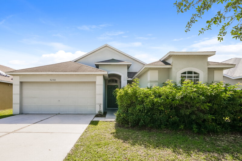 2,285/Mo, 4204 Knob Lake Ct Tampa, FL 33619 External View