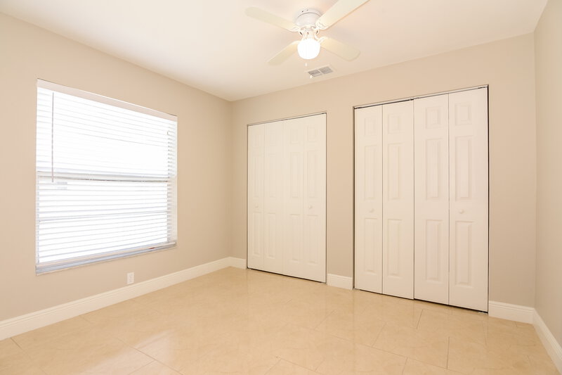 1,950/Mo, 3664 Lake Saint George Dr Palm Harbor, FL 34684 Bedroom View 2