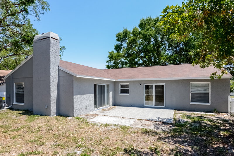 1,950/Mo, 3664 Lake Saint George Dr Palm Harbor, FL 34684 Rear View