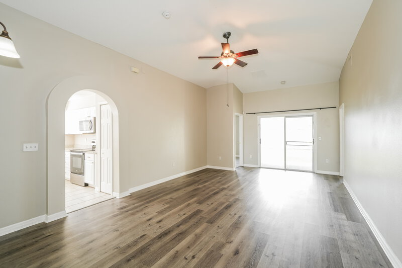 2,050/Mo, 30932 Midtown Ct Wesley Chapel, FL 33545 Living Room View