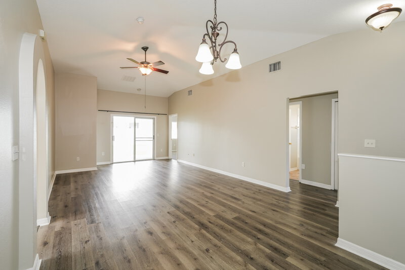 2,050/Mo, 30932 Midtown Ct Wesley Chapel, FL 33545 Dining Room View