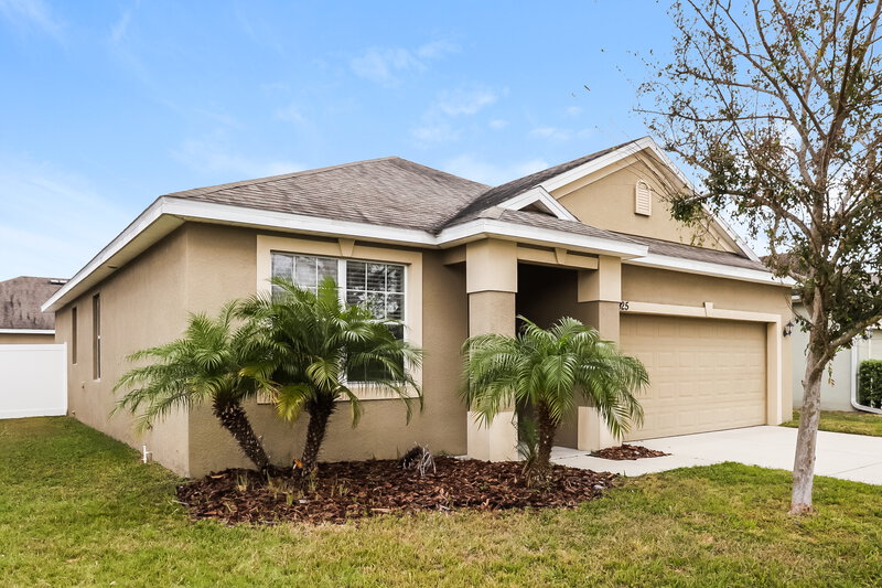 1,980/Mo, 925 Krenson Woods Rd Lakeland, FL 33813 Front View