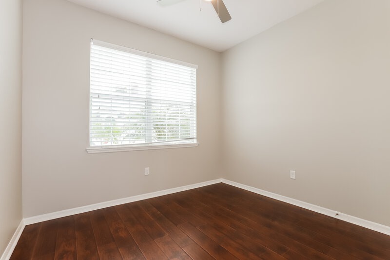 1,980/Mo, 925 Krenson Woods Rd Lakeland, FL 33813 Bedroom View