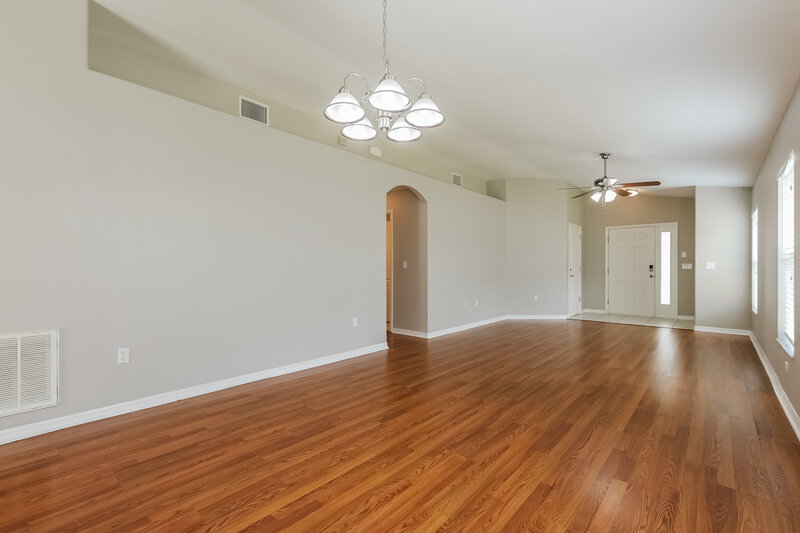 1,865/Mo, 7194 Cedarcrest Blvd Lakeland, FL 33810 Living Room View 2