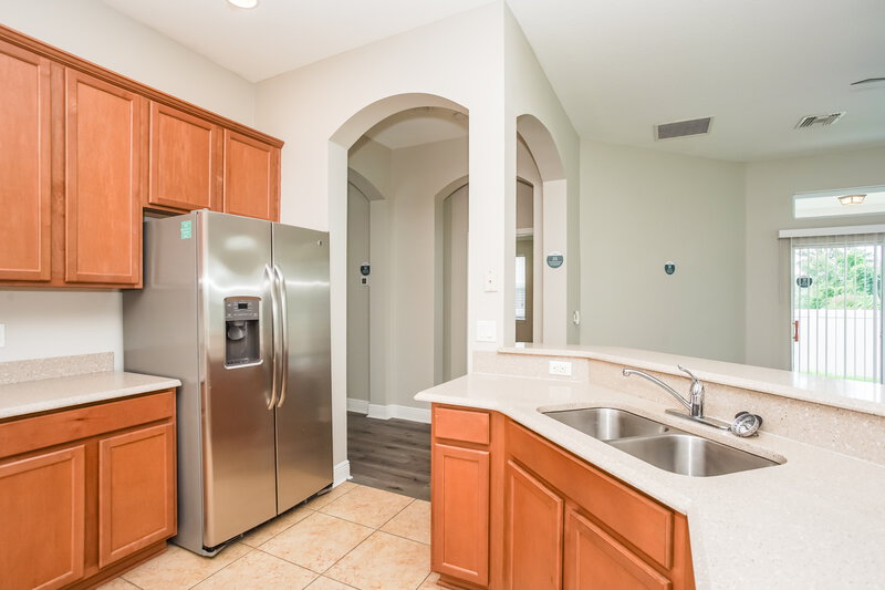 4,040/Mo, 206 Montara Dr Seffner, FL 33584 Misc View 5