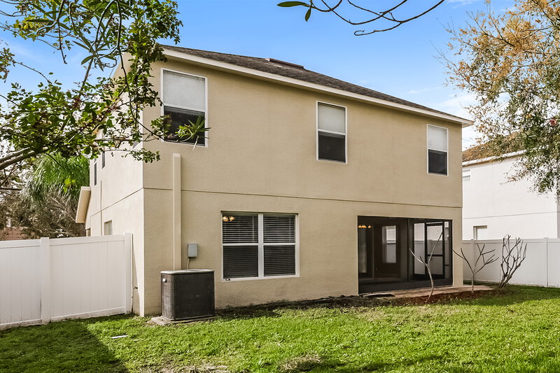 2,170/Mo, 10721 Shady Preserve Dr Riverview, FL 33579 Rear View