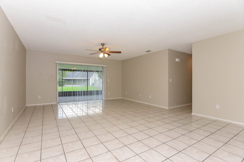 2,270/Mo, 1612 Baker Rd Lutz, FL 33559 Living Room View