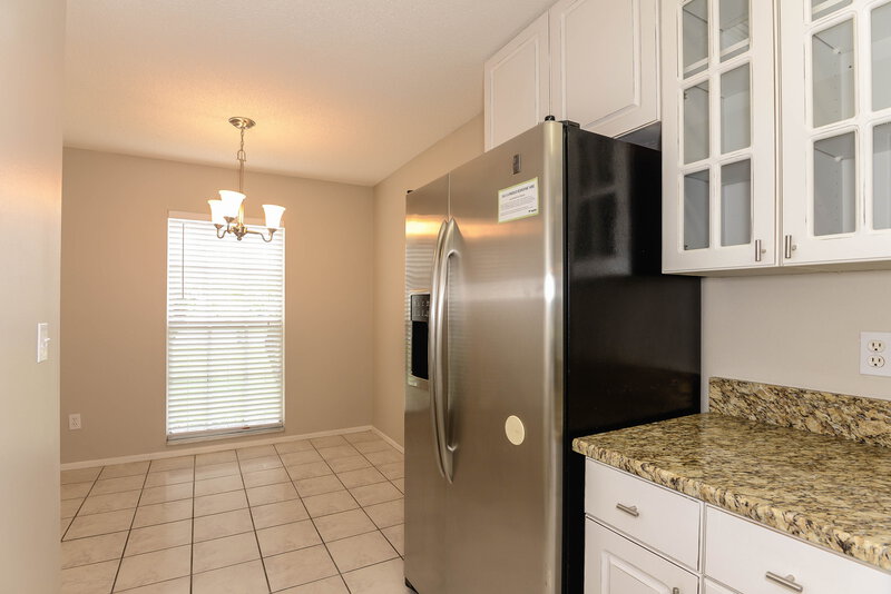 2,270/Mo, 1612 Baker Rd Lutz, FL 33559 Kitchen View