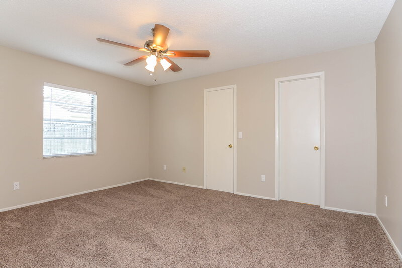 2,270/Mo, 1612 Baker Rd Lutz, FL 33559 Master Bedroom View