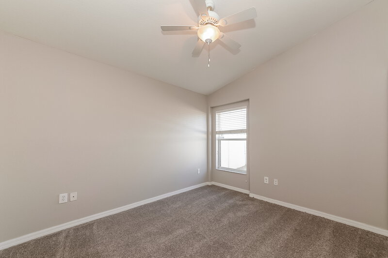 2,180/Mo, 10620 Shady Preserve Dr Riverview, FL 33579 Bedroom View 3