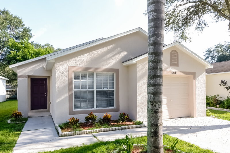 2,065/Mo, 8710 Morrison Oaks Ct Temple Terrace, FL 33637 Front View