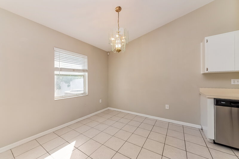 1,775/Mo, 208 Lookout Dr Apollo Beach, FL 33572 Dining Room View