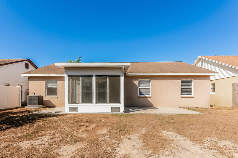 1,775/Mo, 208 Lookout Dr Apollo Beach, FL 33572 Rear View