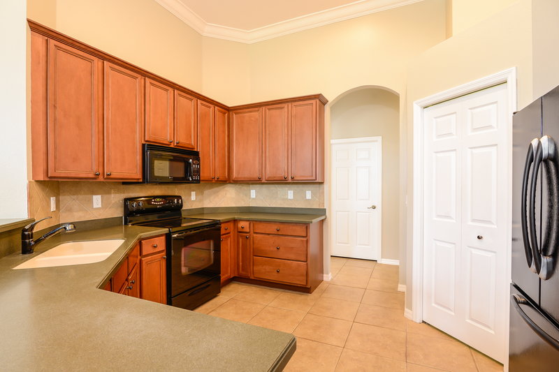 4,400/Mo, 3408 Misty View Dr Spring Hill, FL 34609 Kitchen View