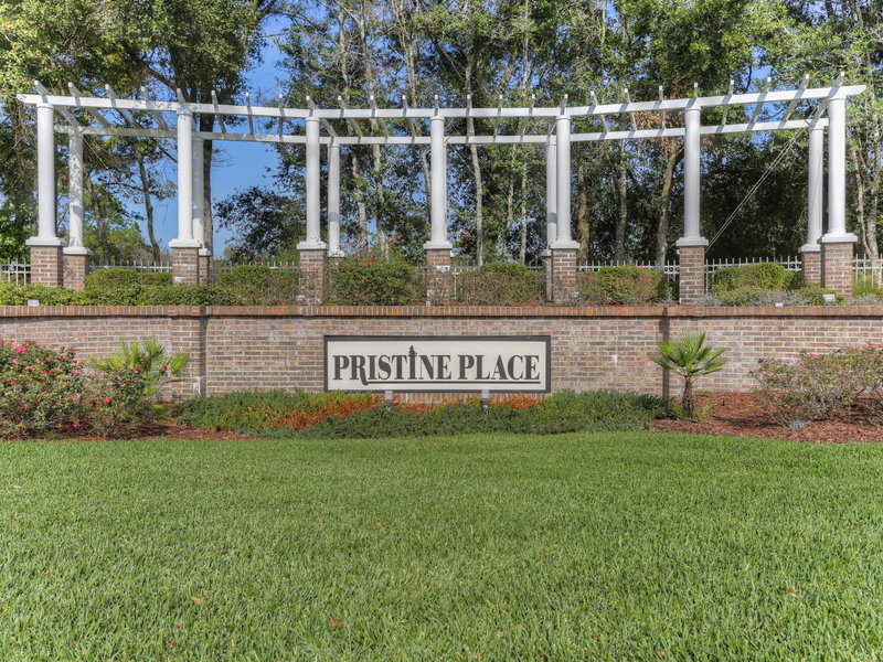 4,400/Mo, 3408 Misty View Dr Spring Hill, FL 34609 Pristine Place View