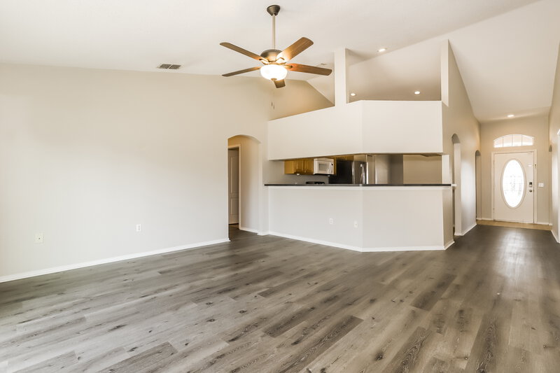 2,075/Mo, 3460 Stoneway Dr Lakeland, FL 33812 Family Room View