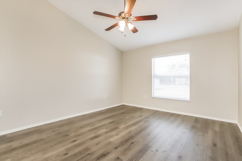 2,075/Mo, 3460 Stoneway Dr Lakeland, FL 33812 Main Bedroom View