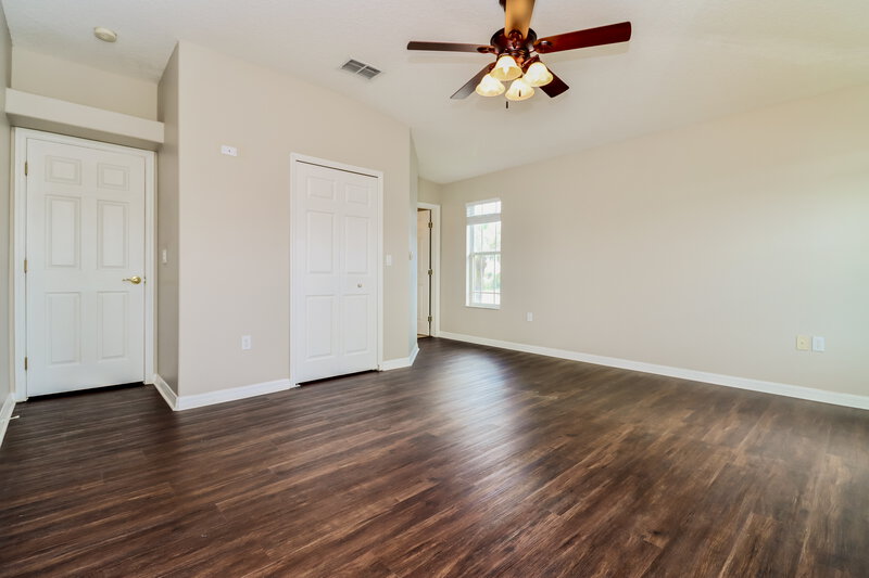 3,670/Mo, 6127 Parkside Meadow Dr Tampa, FL 33625 Main Bedroom View