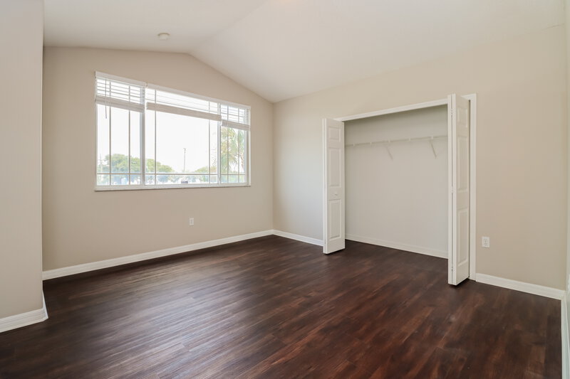 3,670/Mo, 6127 Parkside Meadow Dr Tampa, FL 33625 Bedroom View
