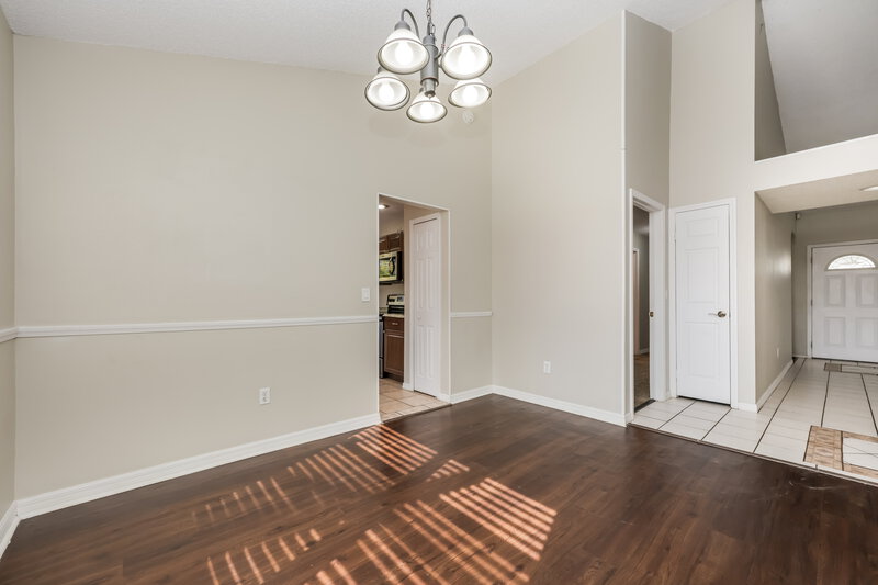 2,340/Mo, 1228 Tuxford Dr Brandon, FL 33511 Dining Room View