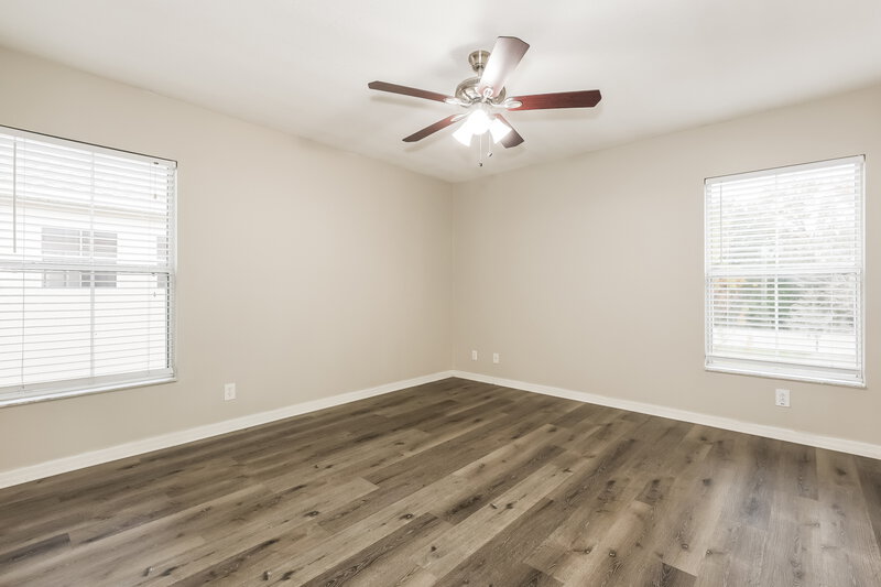 0/Mo, 3128 Royal Tuscan Ln Valrico, FL 33594 Main Bedroom View