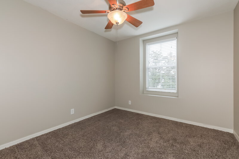 0/Mo, 3128 Royal Tuscan Ln Valrico, FL 33594 Bedroom View