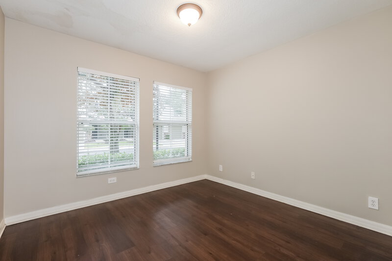 0/Mo, 3128 Royal Tuscan Ln Valrico, FL 33594 Bedroom View 3