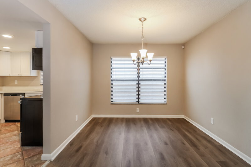 2,685/Mo, 11504 Robles del Rio Pl Temple Terrace, FL 33617 Dining Room View