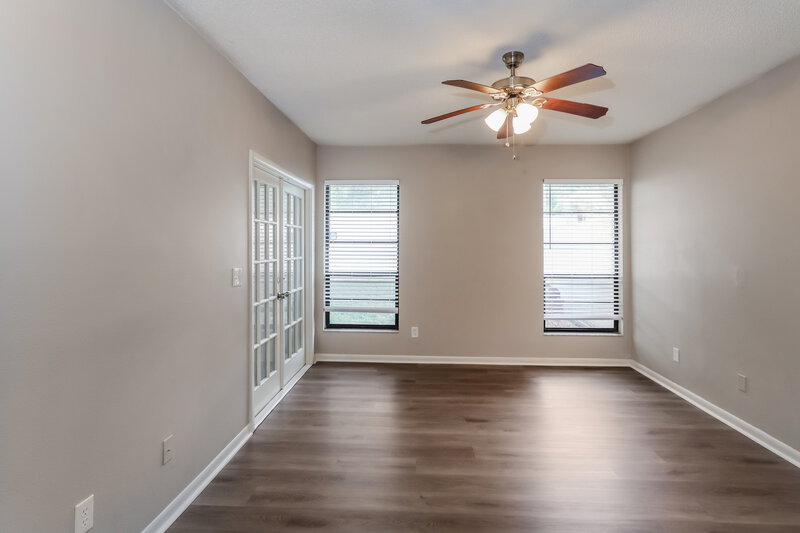 2,685/Mo, 11504 Robles del Rio Pl Temple Terrace, FL 33617 Main Bedroom View