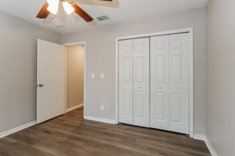 2,685/Mo, 11504 Robles del Rio Pl Temple Terrace, FL 33617 Bedroom View