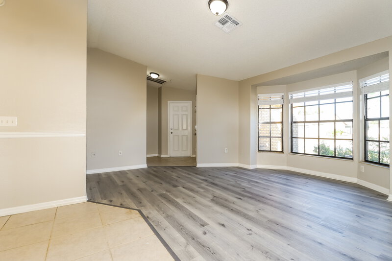 0/Mo, 4243 Tall Oak Ln New Port Richey, FL 34653 Living Room View