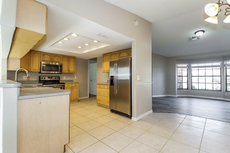 0/Mo, 4243 Tall Oak Ln New Port Richey, FL 34653 Kitchen View