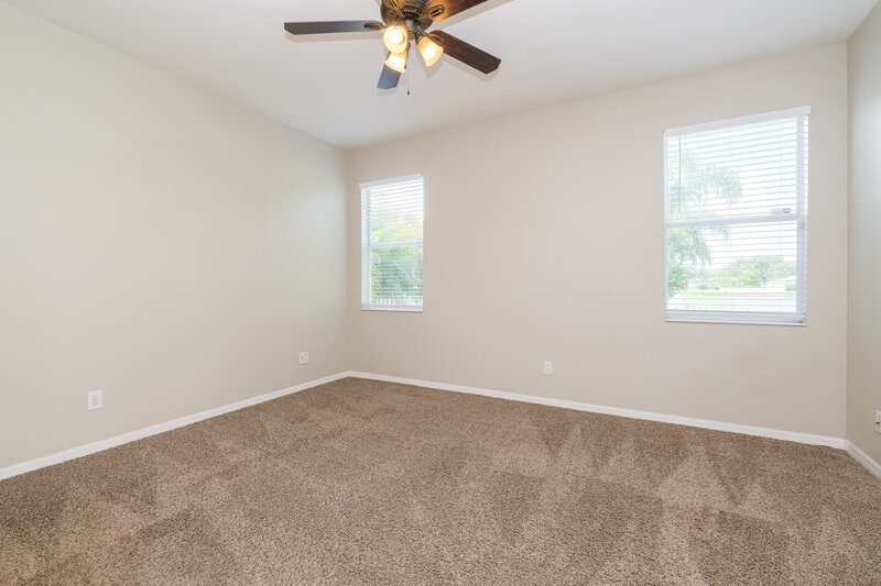 2,225/Mo, 8564 Deer Chase Dr Riverview, FL 33578 Main Bedroom View
