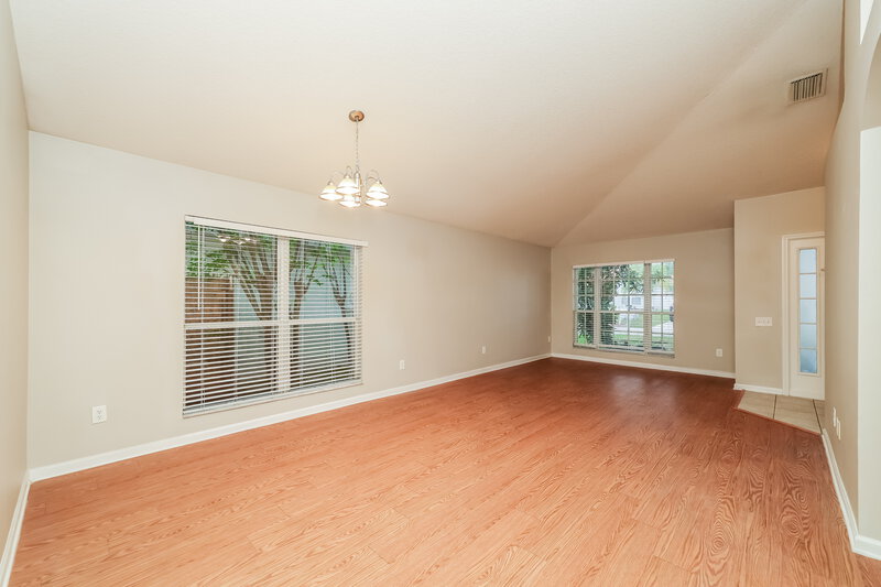 2,225/Mo, 13224 Early Run Ln Riverview, FL 33578 Dining Room View