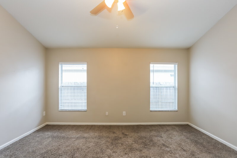 2,475/Mo, 13224 Early Run Ln Riverview, FL 33578 Main Bedroom View