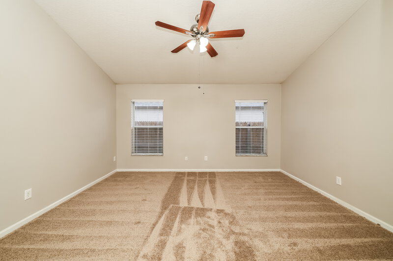 2,225/Mo, 13224 Early Run Ln Riverview, FL 33578 Main Bedroom View