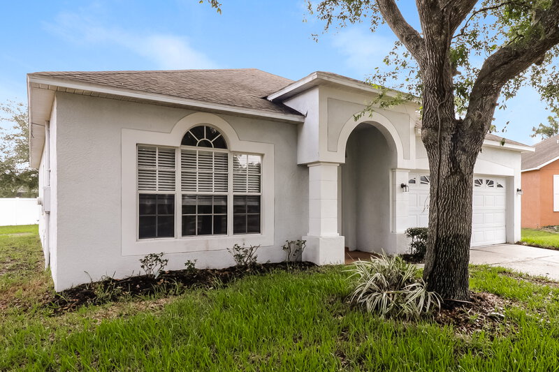 2,090/Mo, 13035 Haverhill Dr Spring Hill, FL 34609 Front View