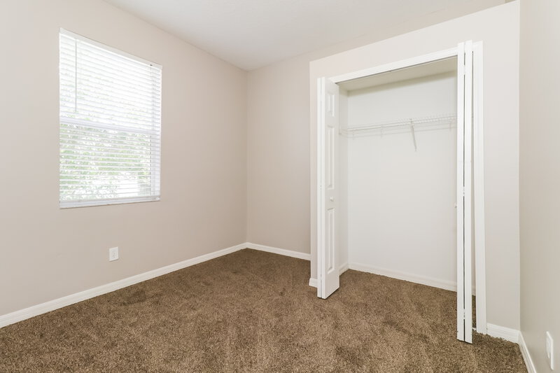 2,090/Mo, 13035 Haverhill Dr Spring Hill, FL 34609 Bedroom View 2