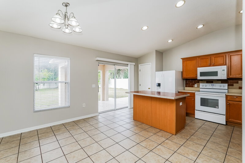 2,115/Mo, 10616 Dawns Light Dr Riverview, FL 33578 Dining Room View