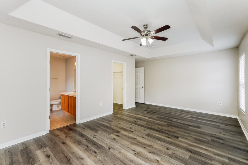 2,115/Mo, 10616 Dawns Light Dr Riverview, FL 33578 Main Bedroom View 2