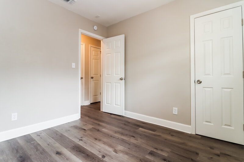 2,595/Mo, 4501 Indianapolis St NE Saint Petersburg, FL 33703 Bedroom View 2