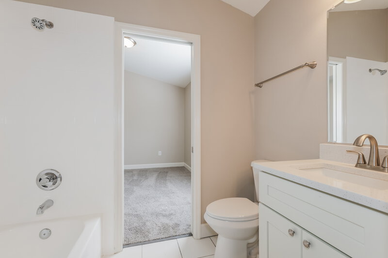 2,310/Mo, 9031 Egret Cove Cir Riverview, FL 33578 Bathroom View