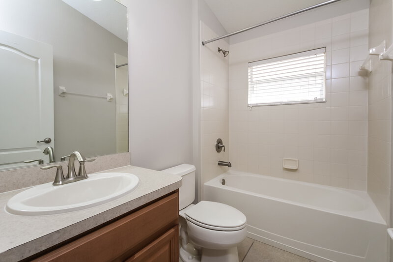 2,410/Mo, 11611 Addison Chase Dr Riverview, FL 33579 Bedroom View 4