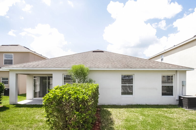 2,410/Mo, 11611 Addison Chase Dr Riverview, FL 33579 Rear View